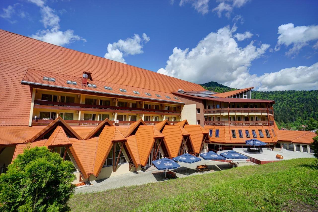 Hotel Ciucas Baile Tusnad Bagian luar foto