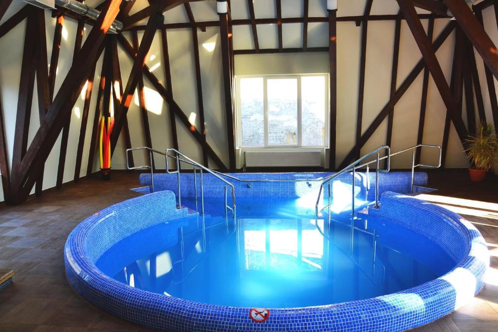 Hotel Ciucas Baile Tusnad Bagian luar foto